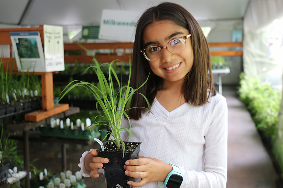 Native-Plant-Sale-girl-900x600